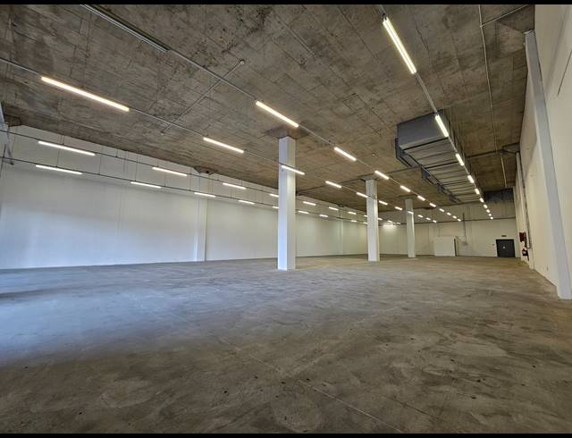 700M² RETAIL TO LET IN GREENSTONE HILL